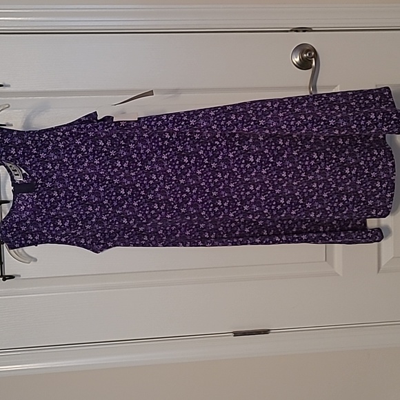 Party dress! 13/14 polyester. - Picture 1 of 6